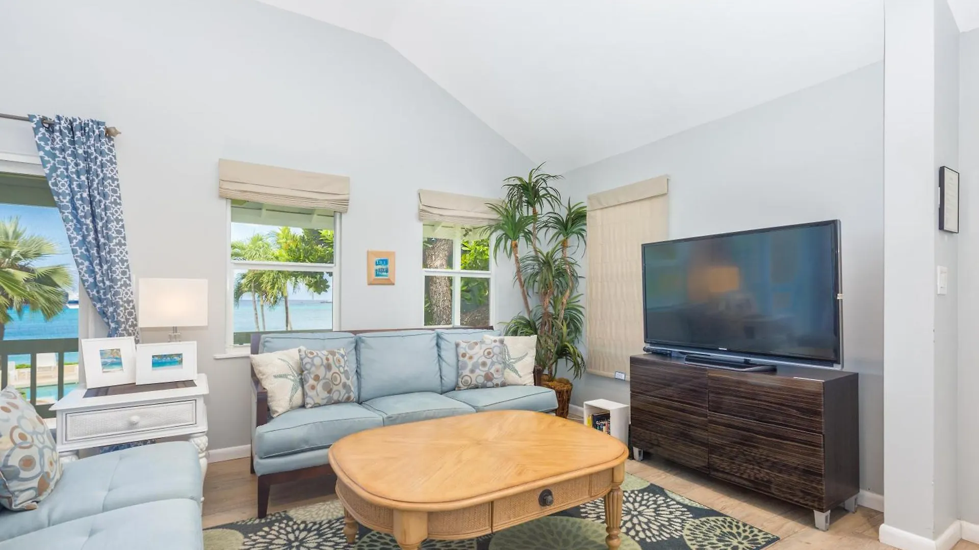 بيت للعطل Cocoplum #8 Condo جورج تاون جزر كايمان